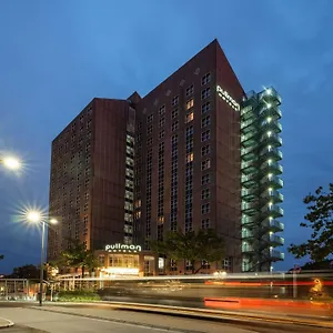 Отель Pullman Fontana